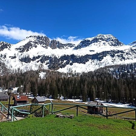 Casa Dolomiti Lägenhet Moena Exteriör bild
