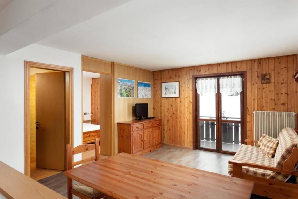 Casa Dolomiti Lägenhet Moena Exteriör bild